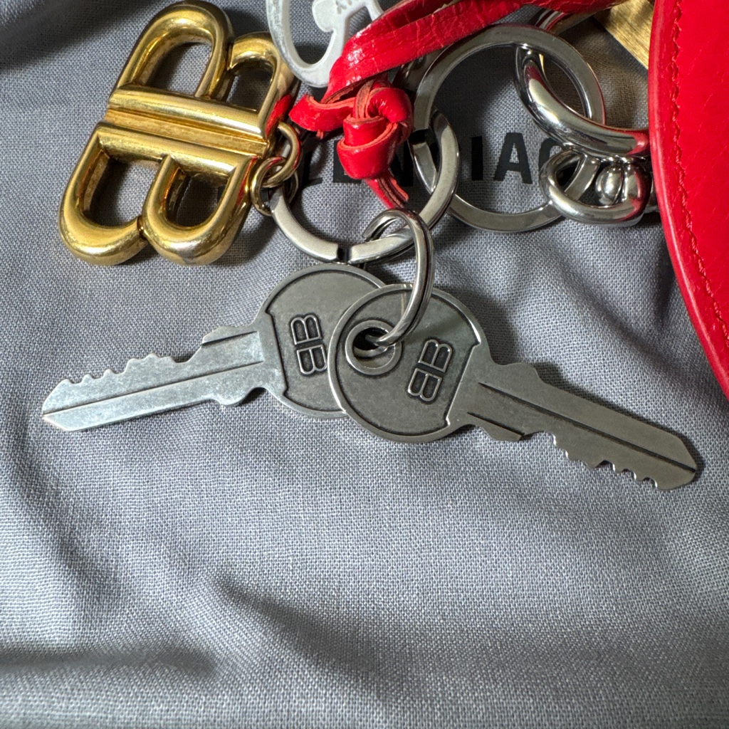 balenciaga PALOMA チャーム / キーリング - ARCHIVESTOCK