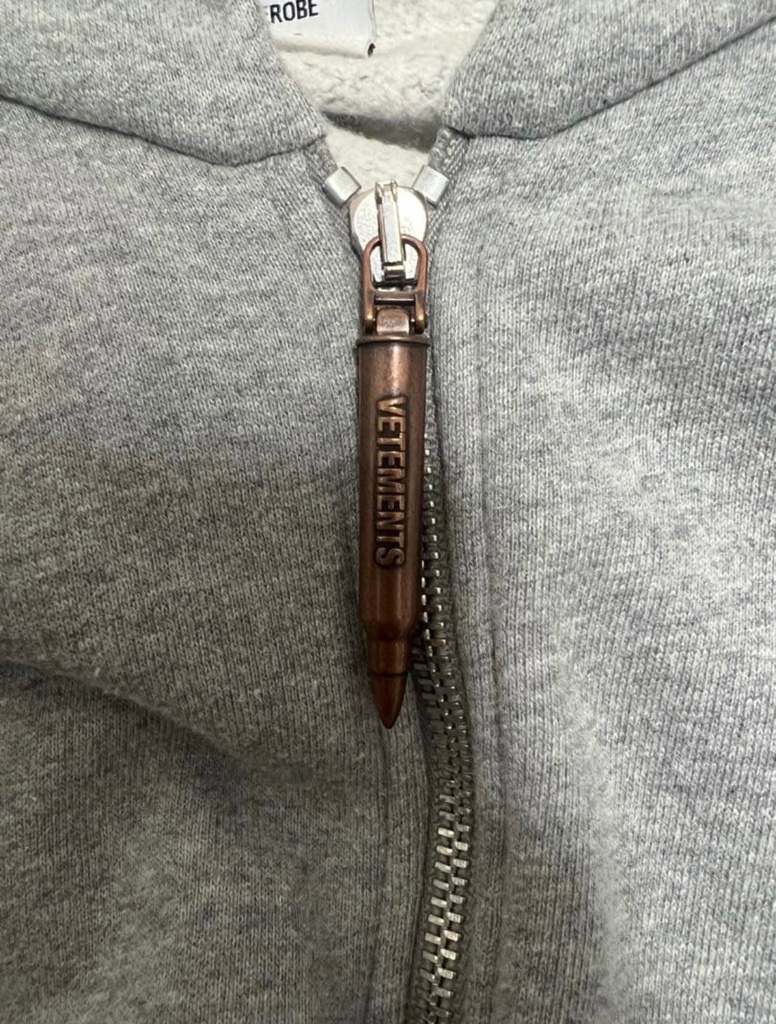 vetements 19ss 希少 バレットジップ パーカー - ARCHIVESTOCK
