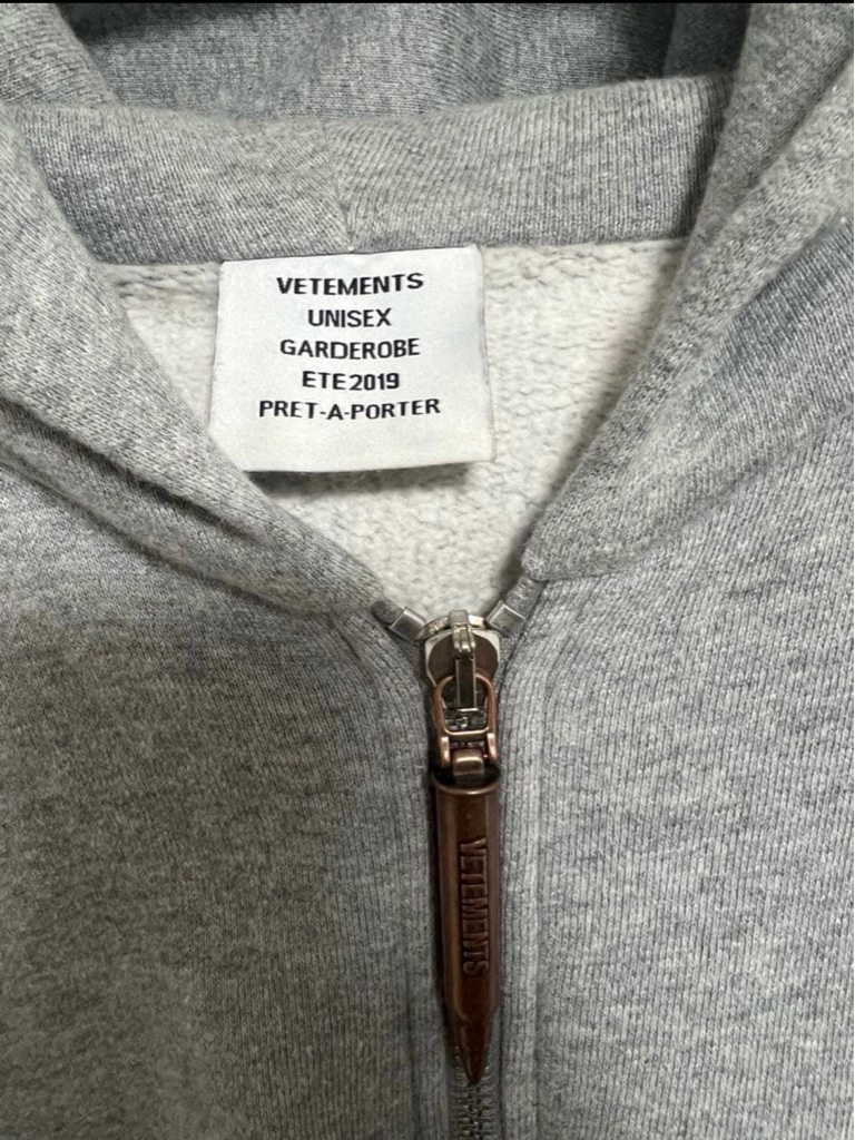 vetements 19ss 希少 バレットジップ パーカー - ARCHIVESTOCK
