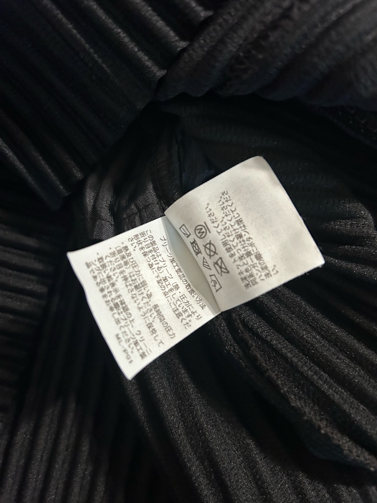 HOMME PLISSE ISSEY MIYAKE 23AW UNFOLD BLOUSON - ARCHIVESTOCK