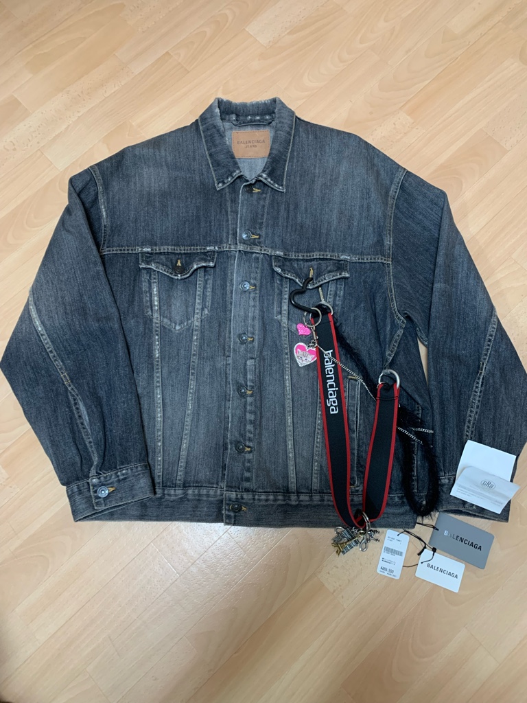 BALENCIAGA オーバーサイズ チャーム デニム ジャケット - ARCHIVESTOCK