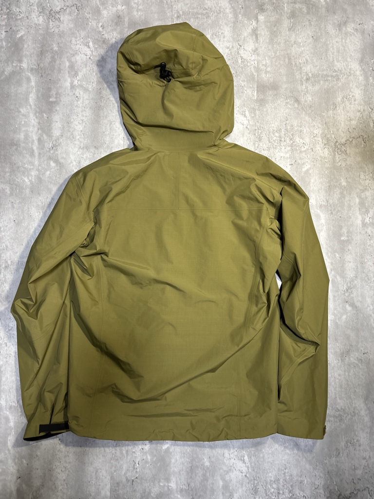 ARC'TERYX BEAMS 別注 正規品 BETA SL 金刺繍 - ARCHIVESTOCK