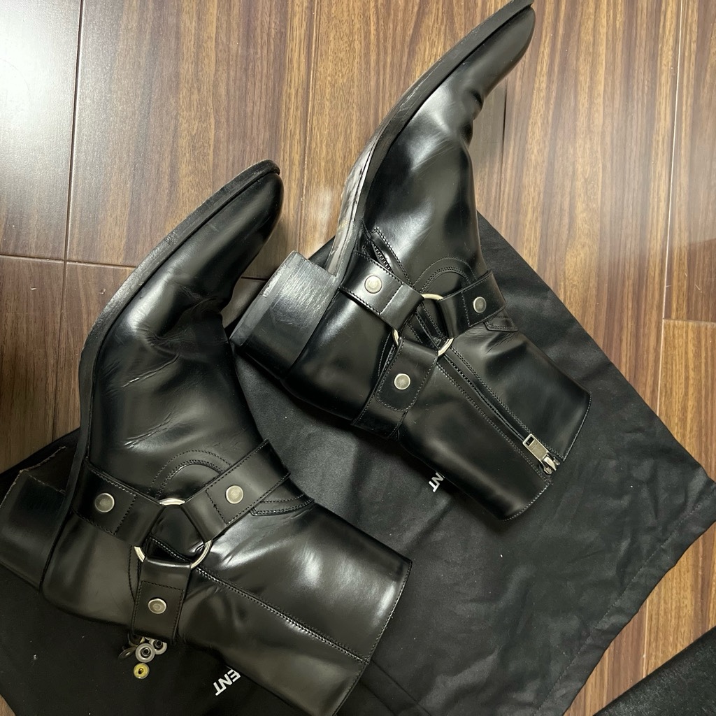 Saint Laurent ワイアットブーツ - ARCHIVESTOCK