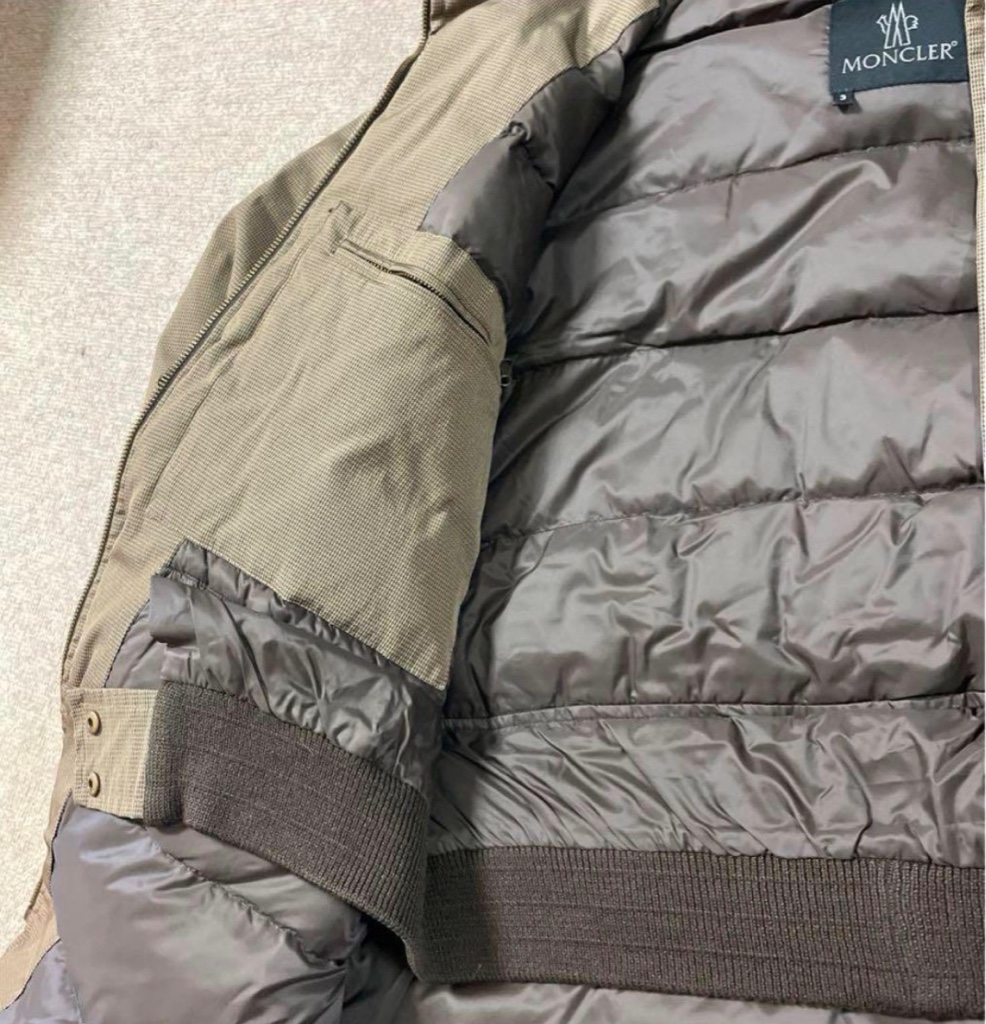 ◇モンクレールMONCLER◇千鳥格子側のカッコいいダウンコート 