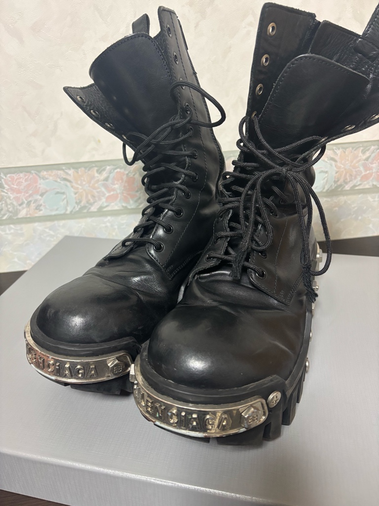 鑑定済み BALENCIAGA bulldozer size42 - ARCHIVESTOCK