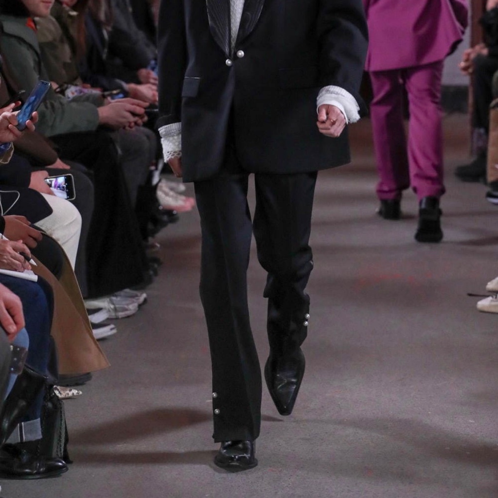 JOHN LAWRENCE SULLIVAN Pointed heal boots 41 - ARCHIVESTOCK
