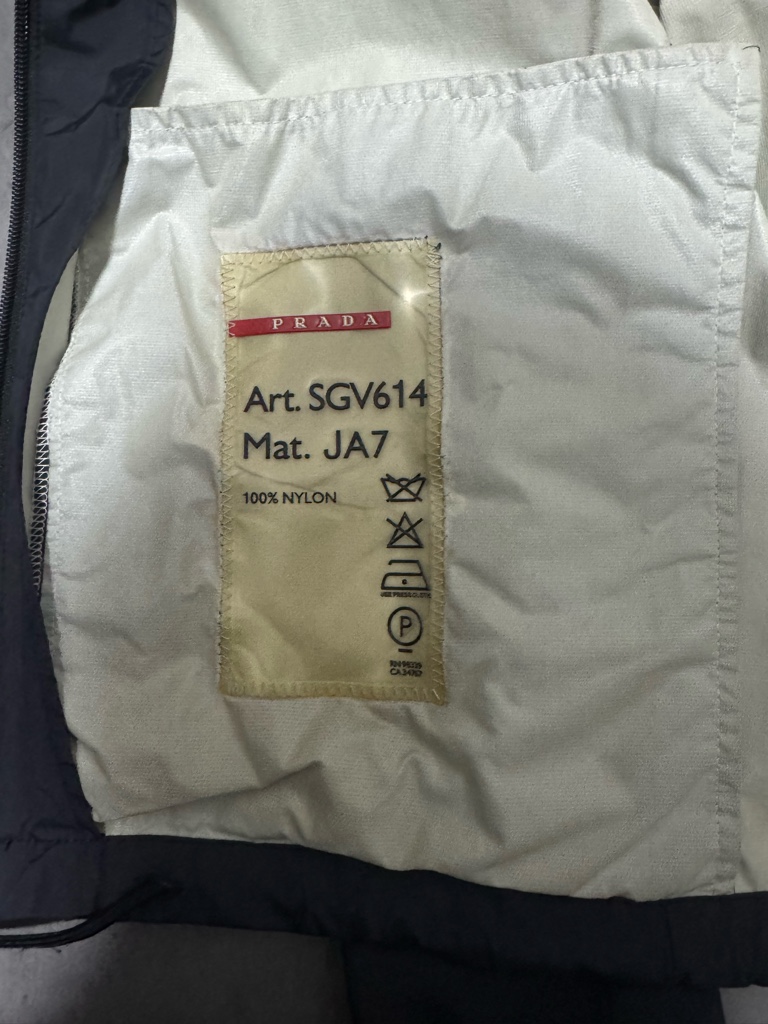 prada sports archive ポケッタブル ナイロンジャケット - ARCHIVESTOCK
