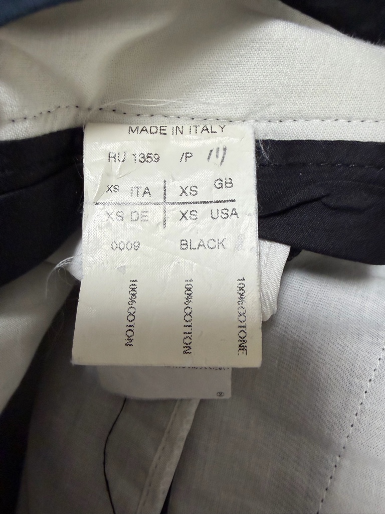 Rick Owens Olmar & Mirta Asymmetrical Zip Shorts XS - ARCHIVESTOCK