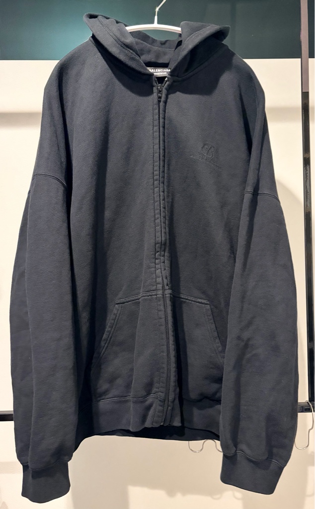 BALENCIAGA RESORT OVERSIZED ZIP HOODIE - ARCHIVESTOCK