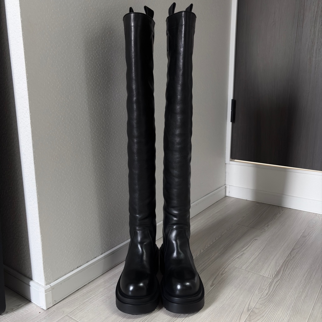 25AW RICKOWENS OVER KNEE BOGUN BOOT 39.5 - ARCHIVESTOCK