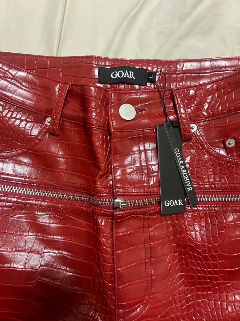 goar.archive 赤 クロコ レザーパンツ 光沢 Lサイズ 新品未使用