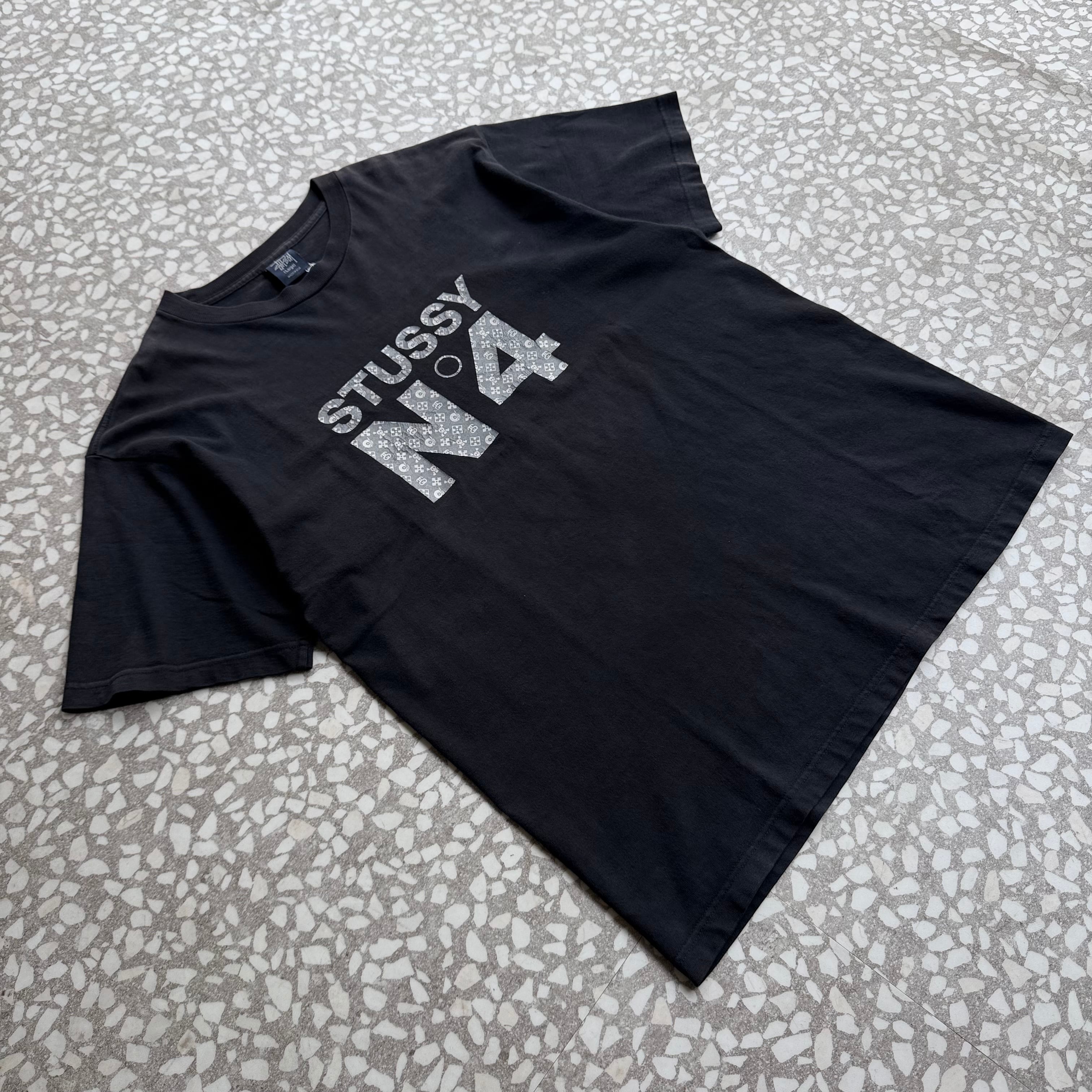 STUSSY / 00