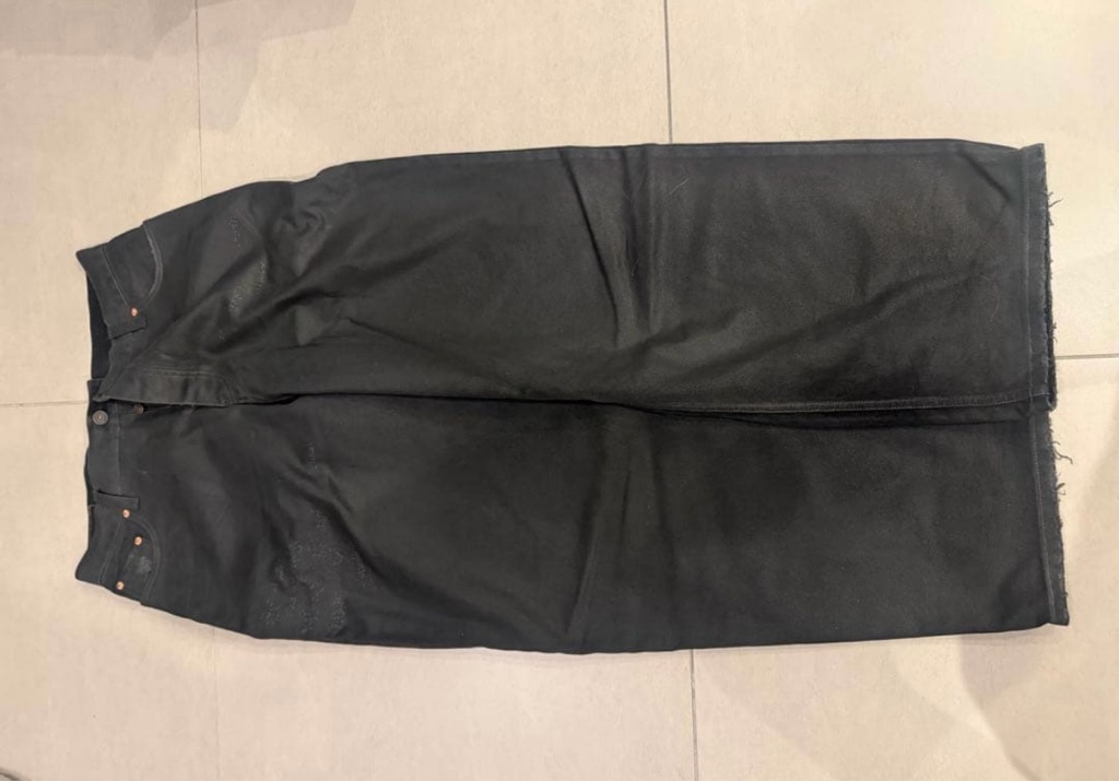 BALENCIAGA Unisex ブラック コーティング デニムパンツ XS - ARCHIVESTOCK