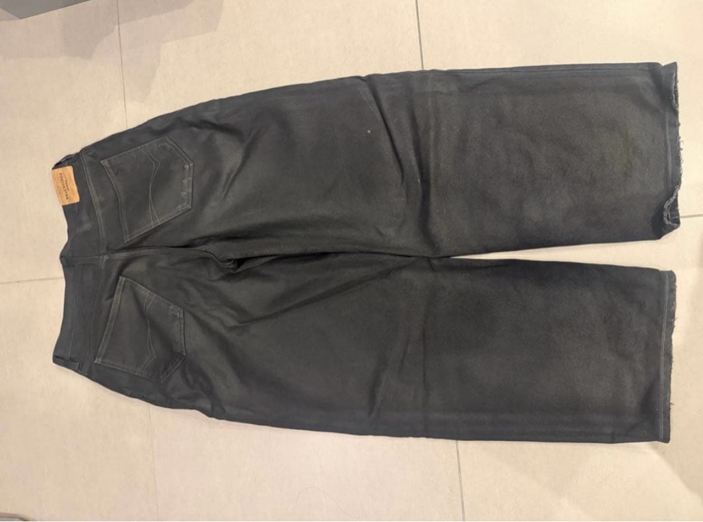 BALENCIAGA Unisex ブラック コーティング デニムパンツ XS - ARCHIVESTOCK