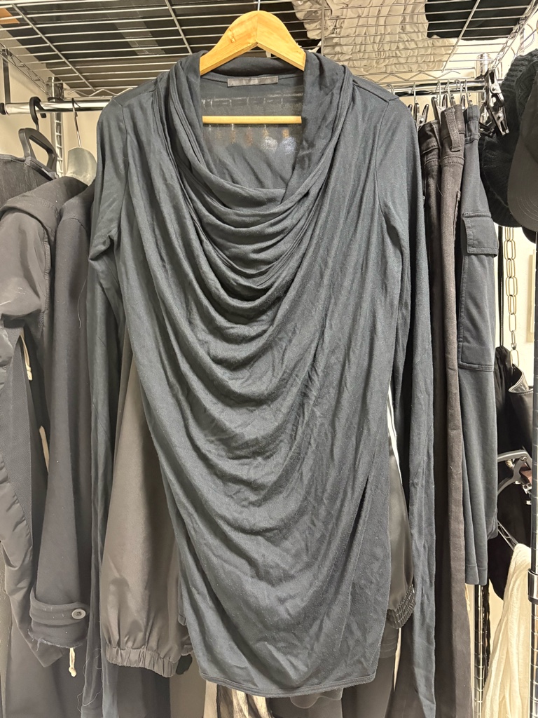 Julius 10FW goth_ik ドレープ カットソー ロンT 変形 Julius 10FW goth_ik ドレープ カットソー ロンT 変形 - ARCHIVESTOCK