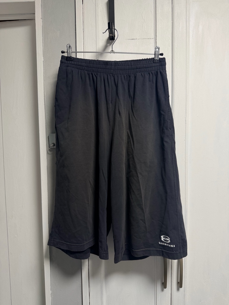 バレンシアガ Large Shorts XXS ブラック 黒 ハーフパンツ - ARCHIVESTOCK