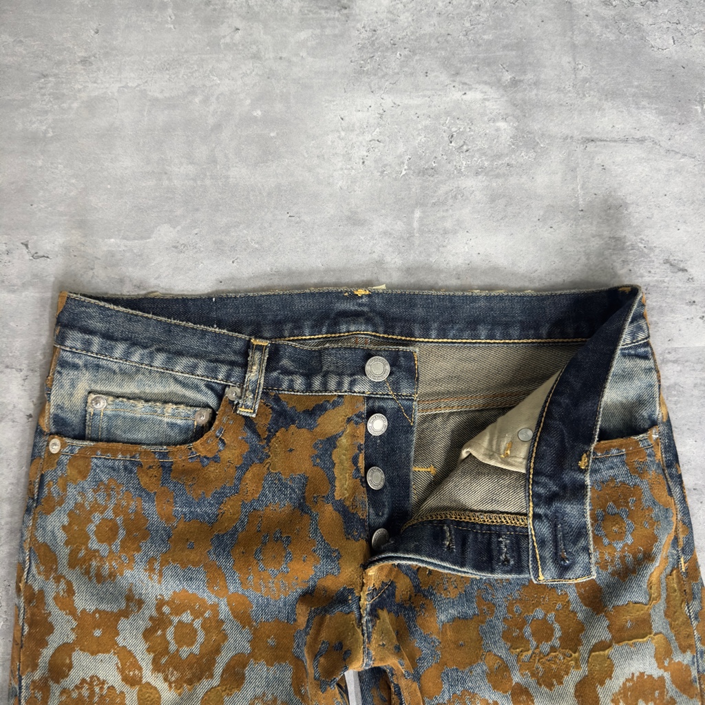 UNDERCOVER Avakareta Life期 ダメージ デニム UNDERCOVER Avakareta Life期 ダメージ デニム - ARCHIVESTOCK