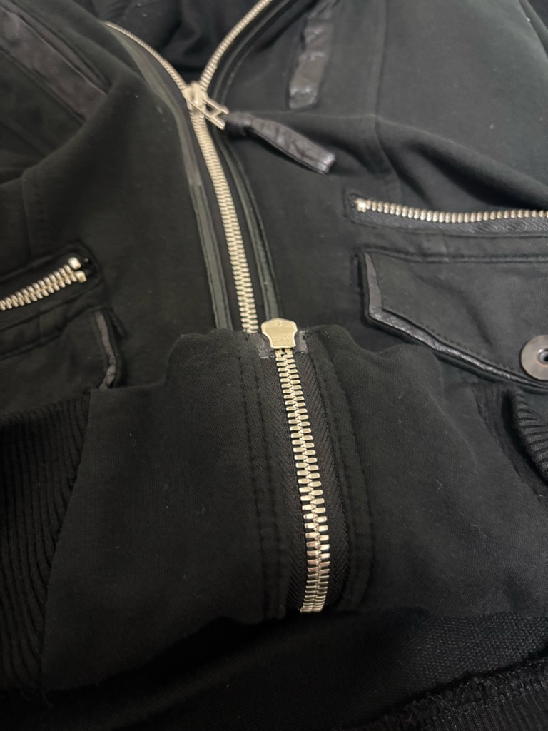 2000s kmrii gimmick thumb hole hoodie - ARCHIVESTOCK