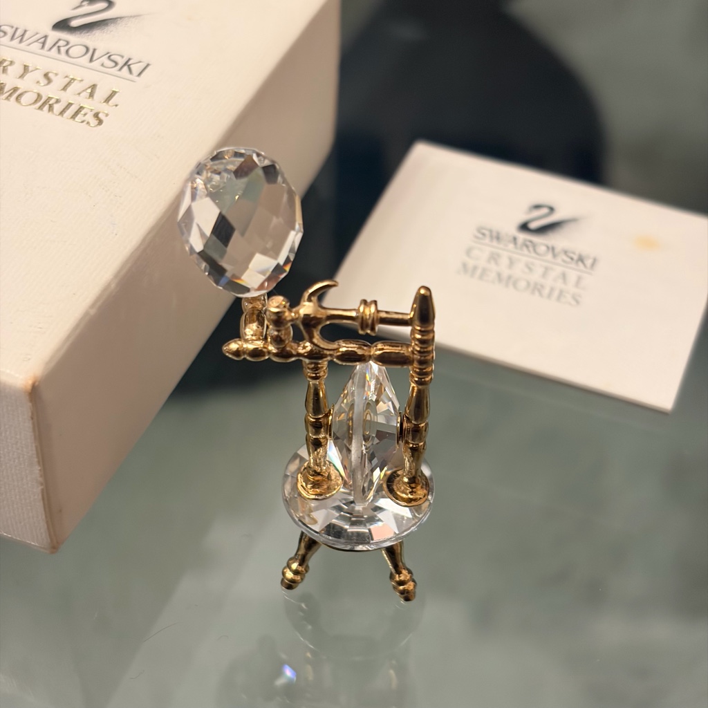 SWAROVSKI クリスタル メモリーズ オブジェ 天秤 SWAROVSKI クリスタル メモリーズ オブジェ 天秤 - ARCHIVESTOCK