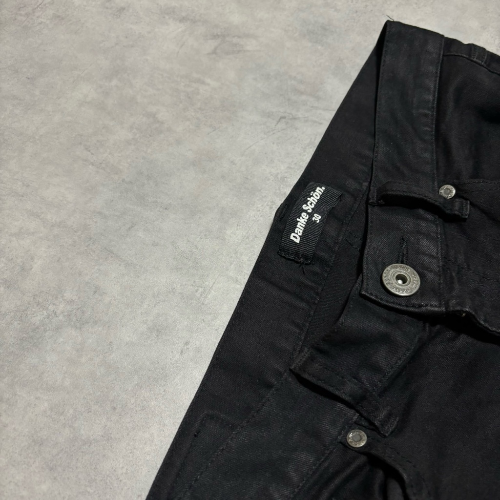 2000s archive coating damage skinny pants - ARCHIVESTOCK